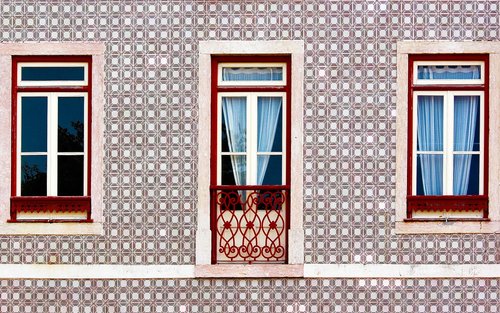 portugal  lisbon  window