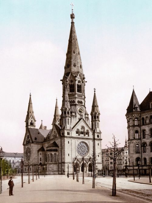 postcard berlin gedächniskirche