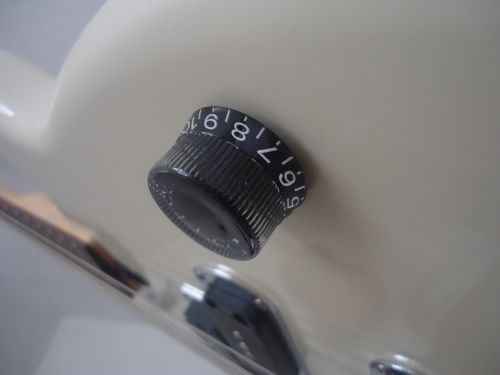 potentiometer instrument button