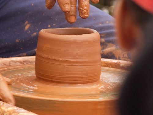 pottery artisan terracotta