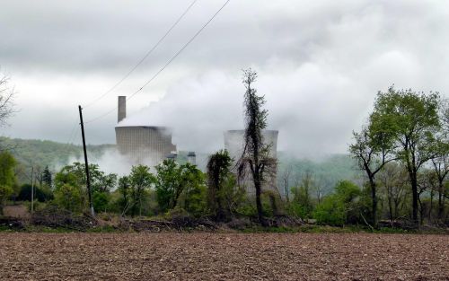 power plant steam smoke