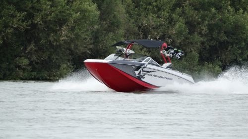 powerboat rhine boot