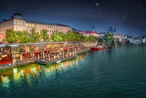 prague  night  river