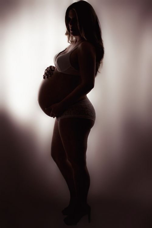 pregnancy belly motherhood