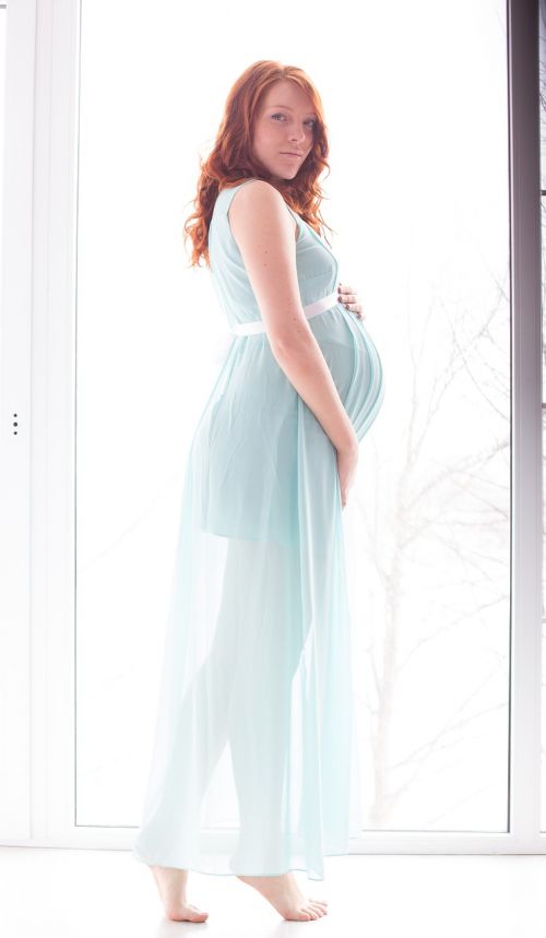 pregnancy mom model