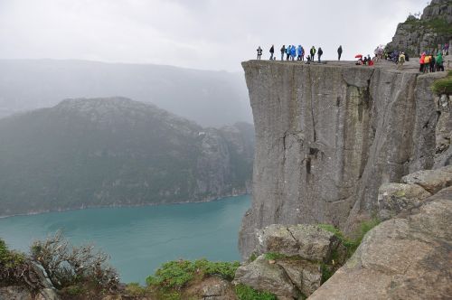 preikestolen norway rock