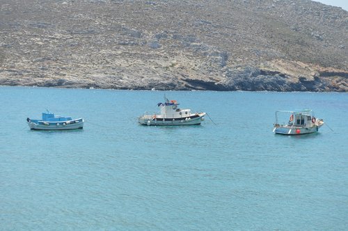 prom  boat  sea