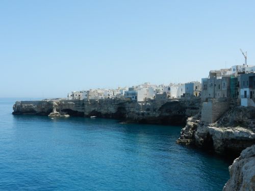 puglia sea landscape