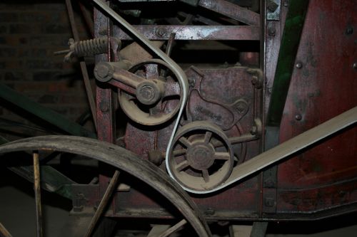 Pulley System On Maize Thresher