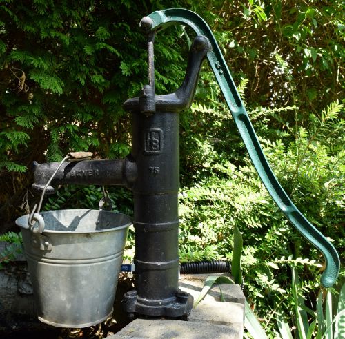 pump bucket garden pump