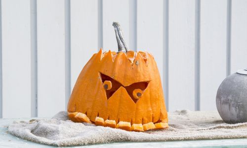 pumpkin underbite halloween