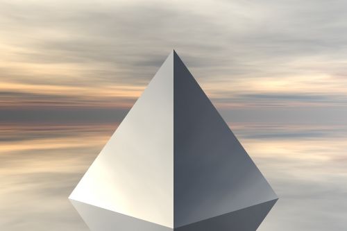 pyramid sky reflection