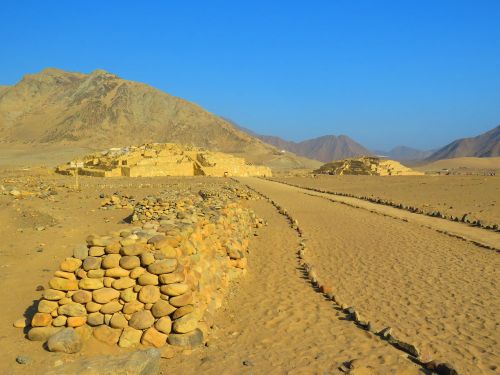 pyramid desert old civilization