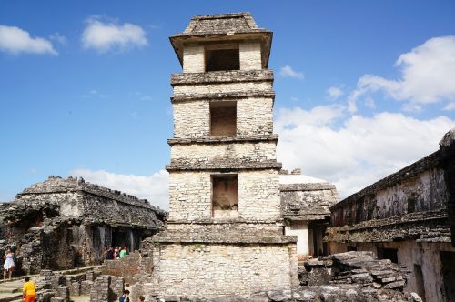 pyramid palenque maya