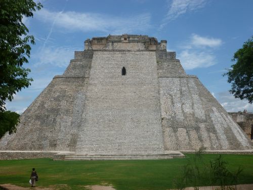 pyramid mexico mayan pyramid