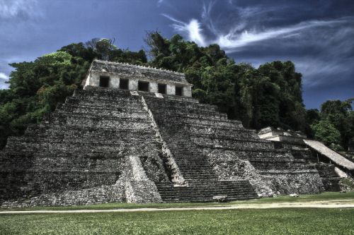 pyramid palenque ancient