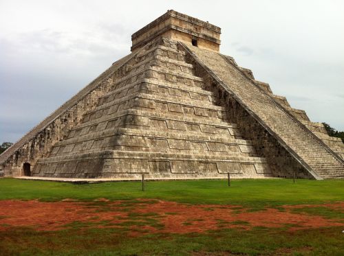 pyramid mexico tourism