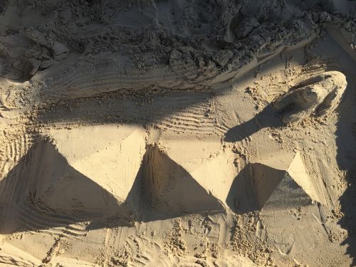 pyramids beach sea