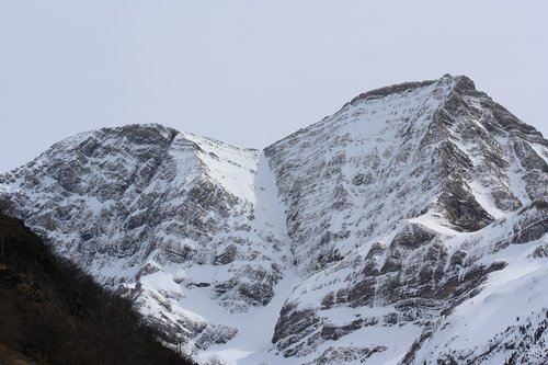 pyrenees  snow  mountain