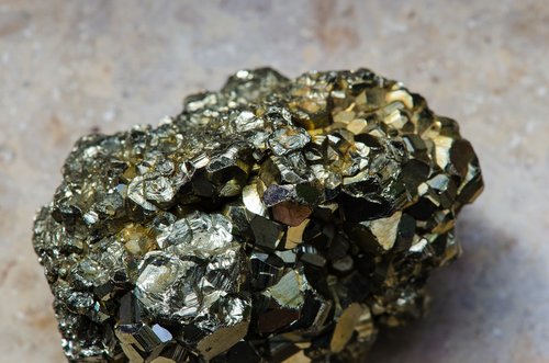 pyrite  gem  mining