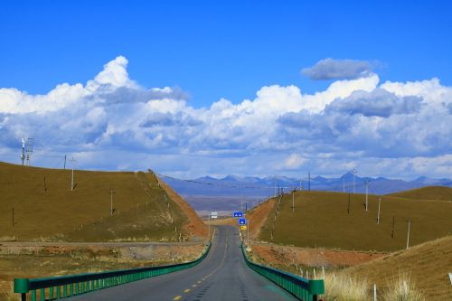 qinghai the scenery blue sky