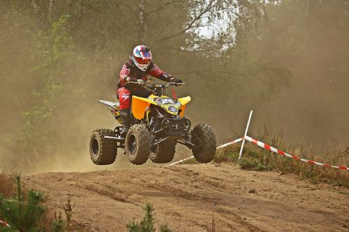 quad motocross race