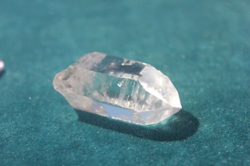quartz jewel brightness