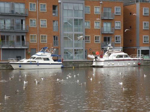 quay river boats