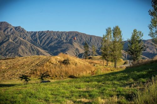 queenstown new zealand outside