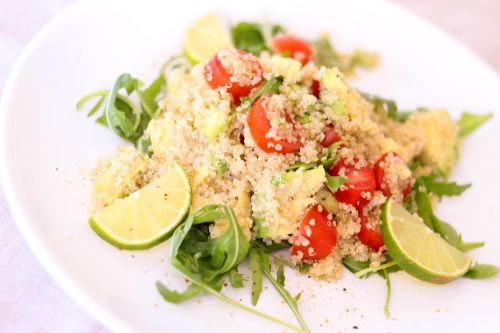 quinoa salad tomatoes