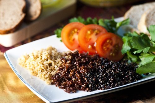quinoa  seeds  proper nutrition