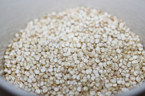 quinoa grains seeds