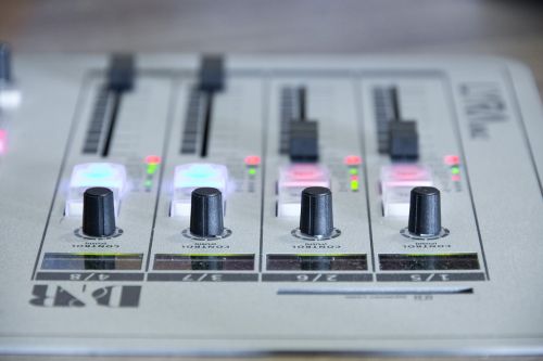 radio the console mixer