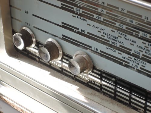 radio old switches