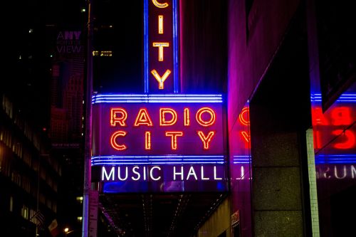 radio city music hall new york city manhattan