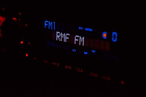 radio studio radio rmf