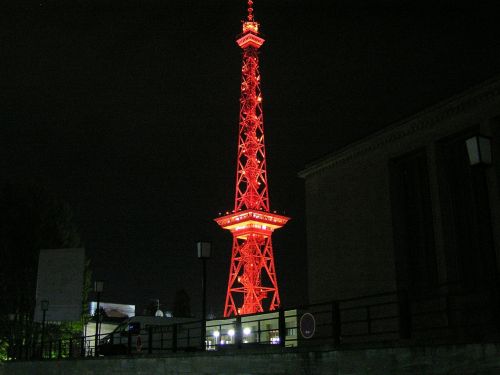 radio tower berlin night