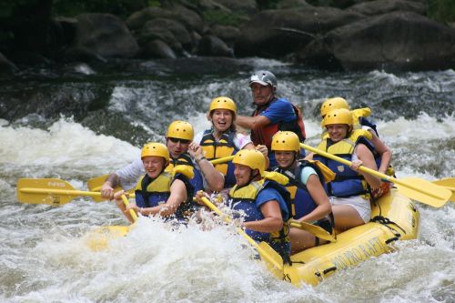 rafting whitewater team