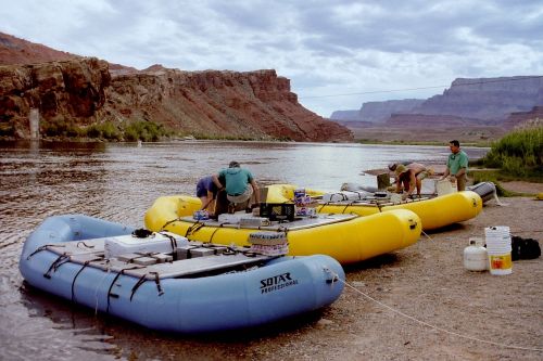 rafting river colorado