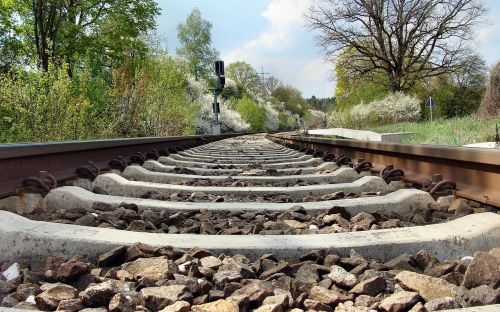 railroad tracks spring brenz railway