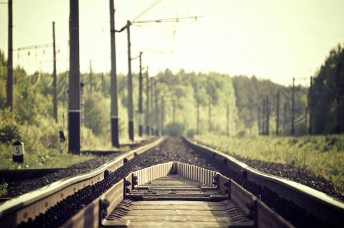 railroad tracks railway tracks