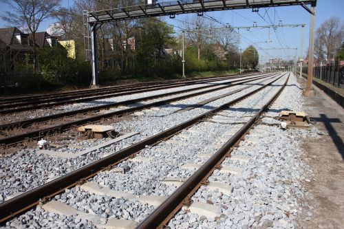 rails railway tracks