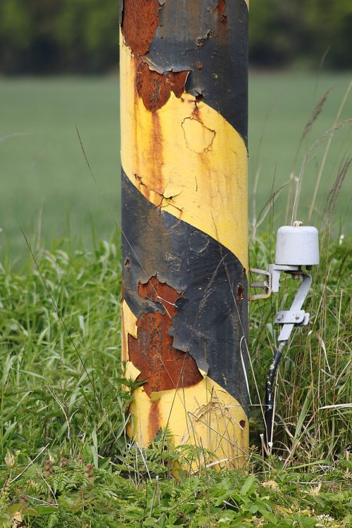 railway detail strommast