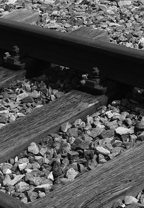 railway  train  railroad track