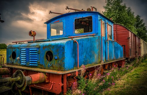 railway  tractor  lock