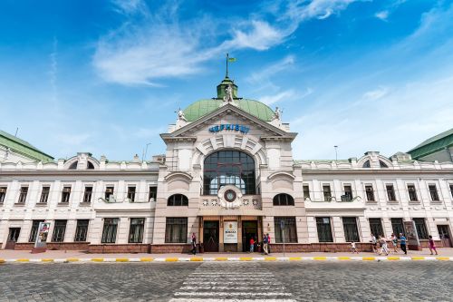 railway station railway chernivtsi