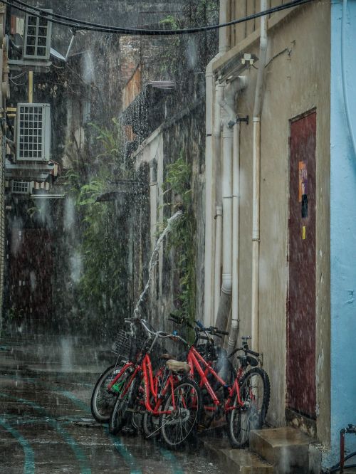 rain bicycle raining