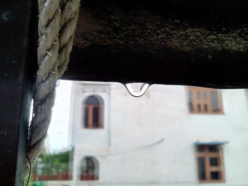 raindrop drop after rain