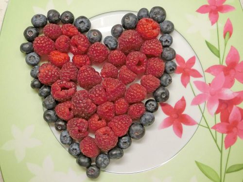 raspberries blueberry fruit