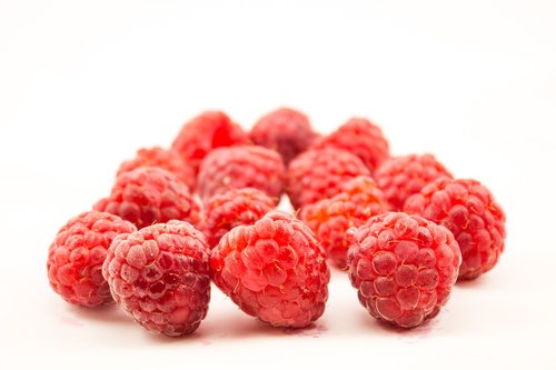 raspberry  fruits  vitamins